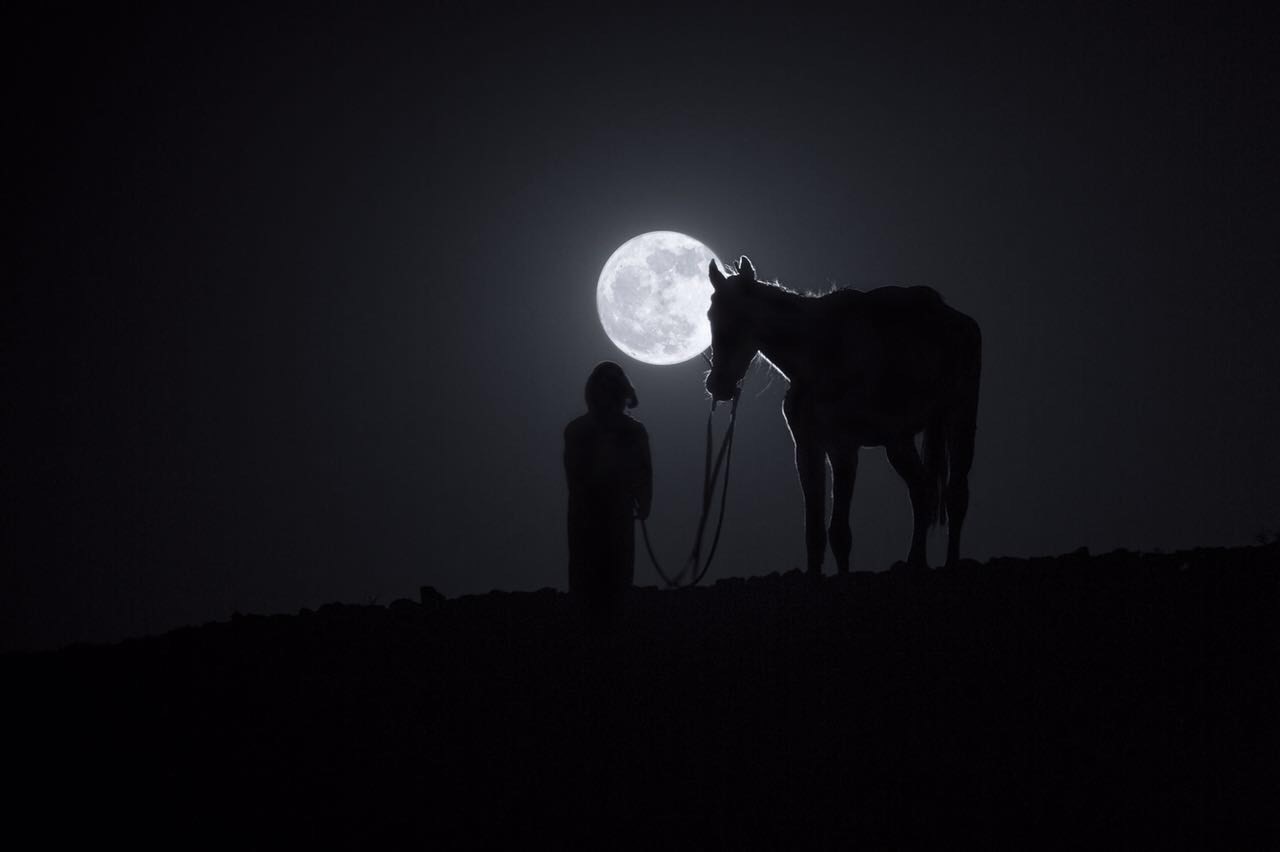 صور لون اسود , ملك الالوان